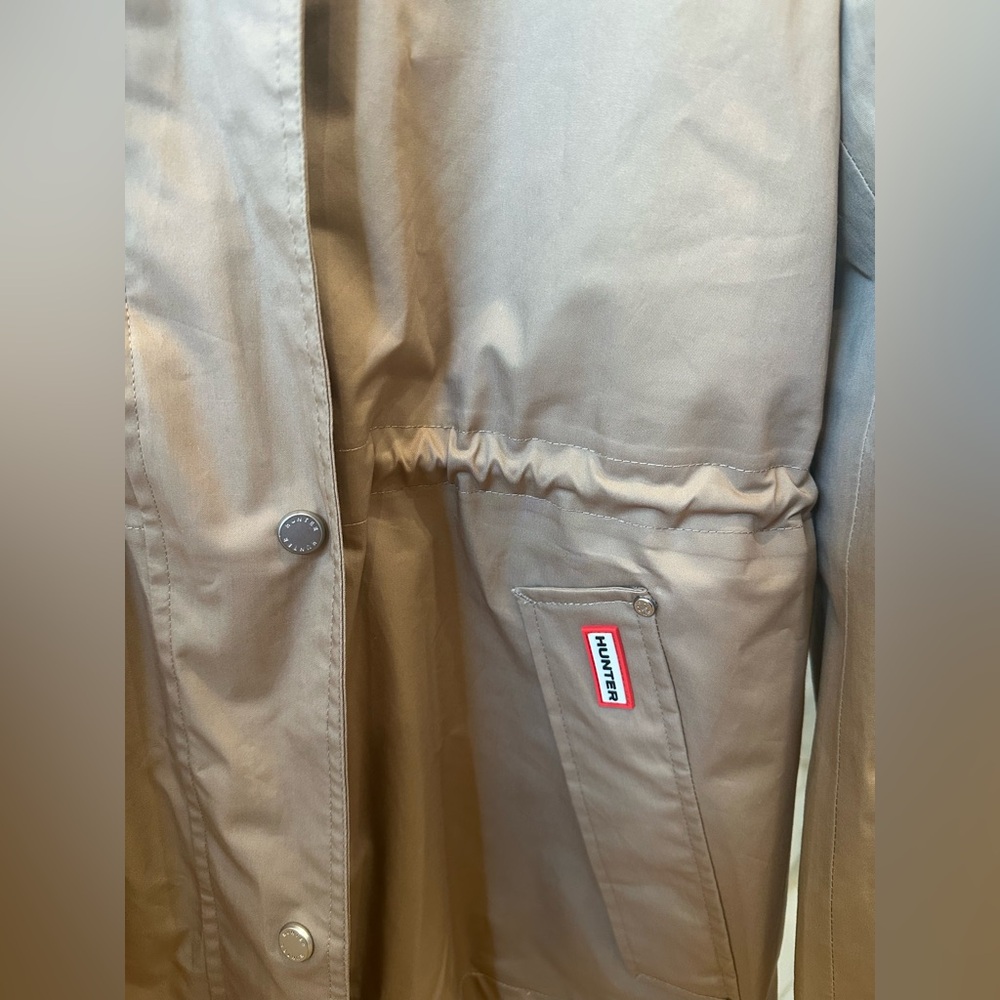 Hunter Adela Cinched-Waist Hooded Rain Coat - NWT - Picture 5 of 7